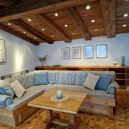 Ferienhaus Amazing In Tyrol With Sauna *