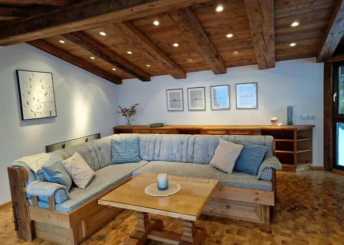 別荘 Amazing In Tyrol With Sauna *